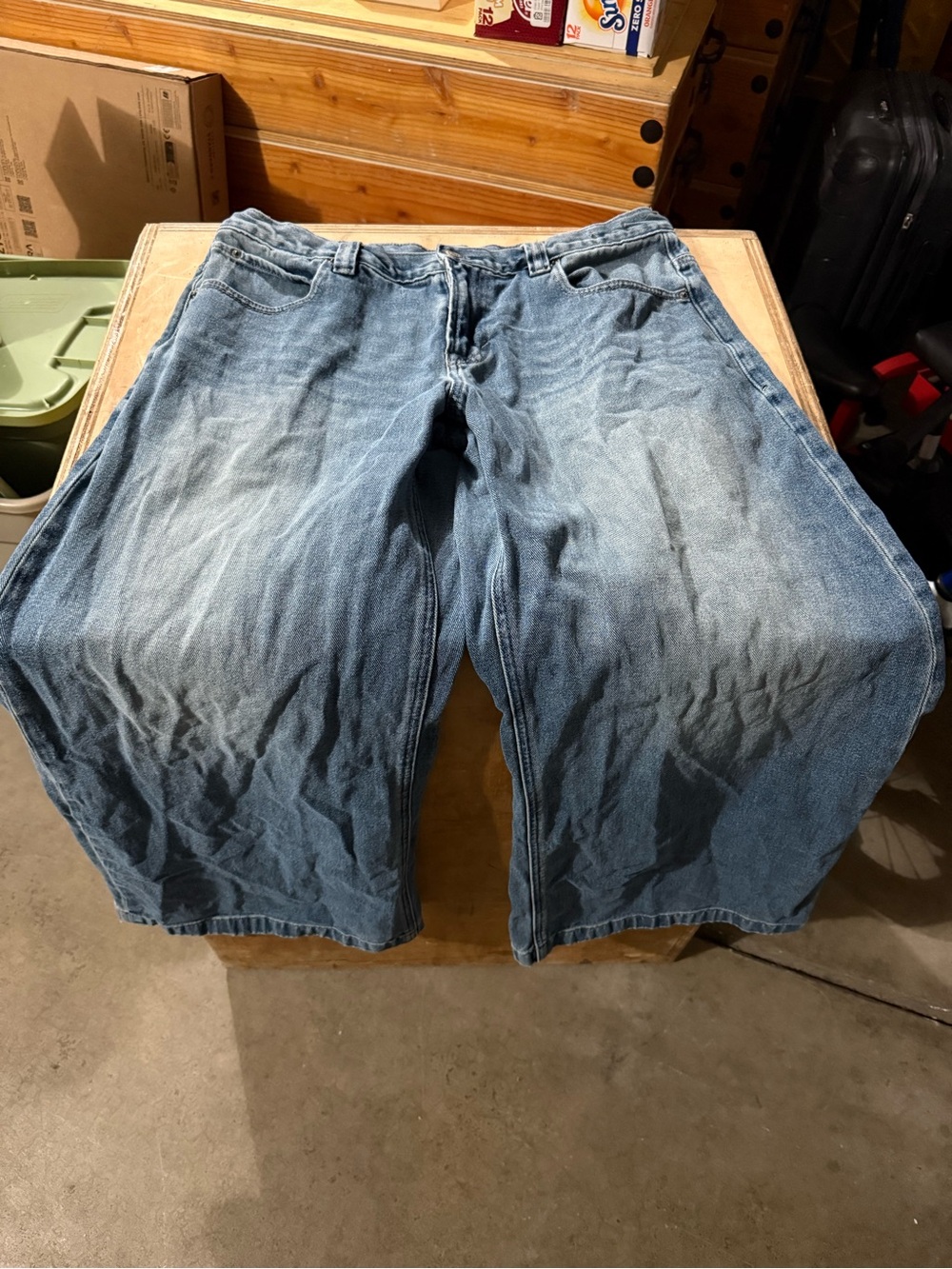 Pacsun Sloane Low Rise Ultra Baggy Jeans 2-Button Light Blue